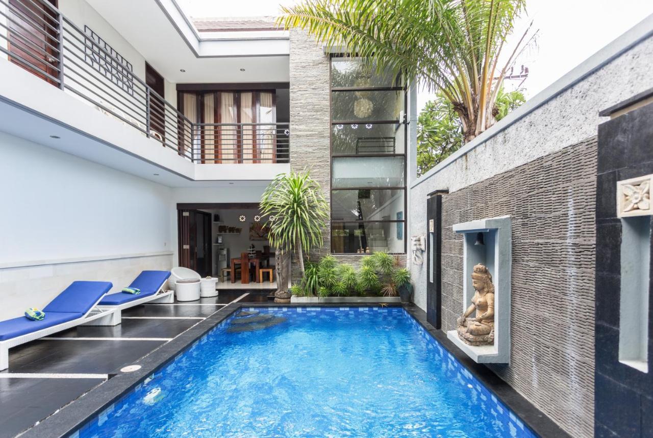 Villa Penelopy Seminyak Exterior foto